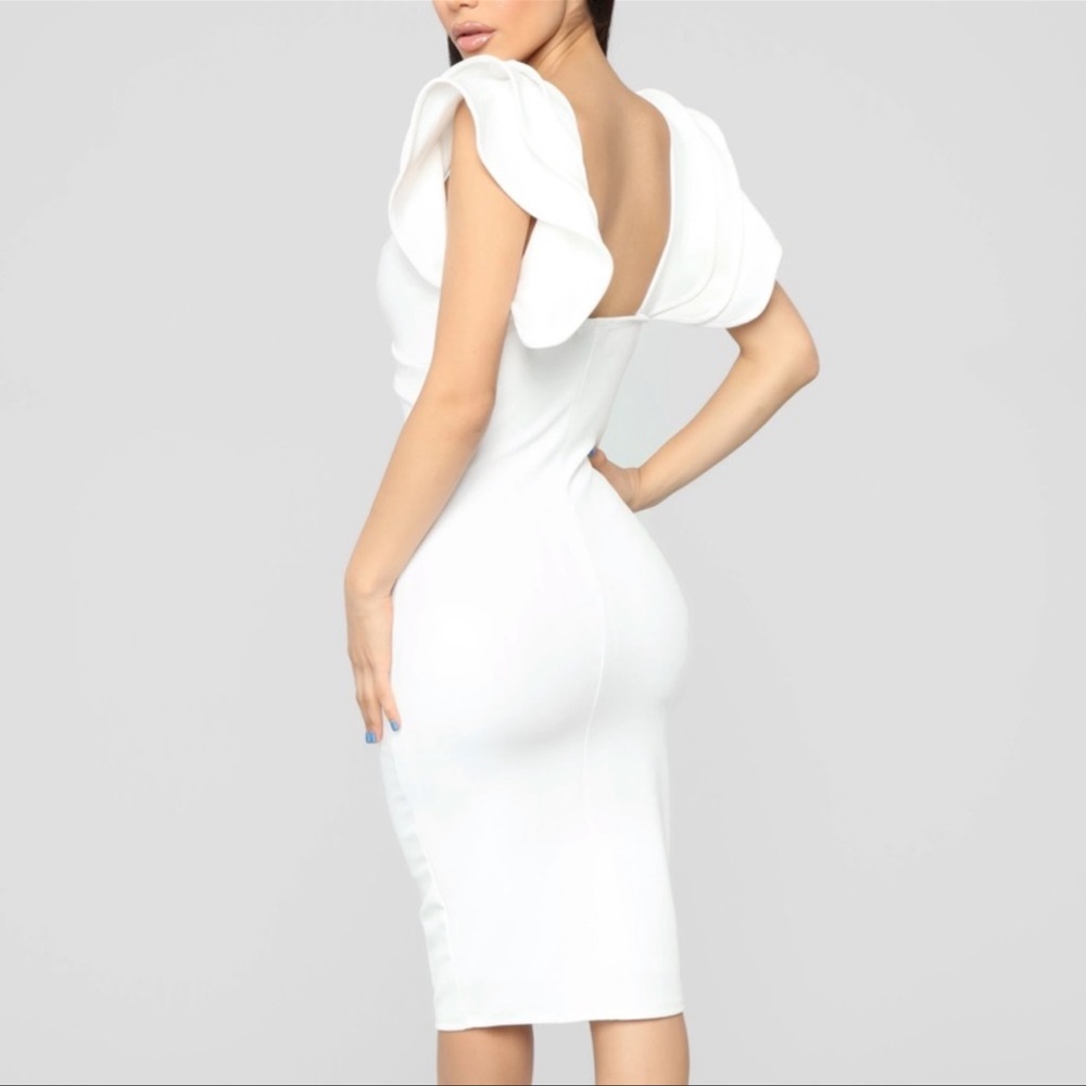 NWT Fashion Nova white twist front dress - Picture 3 of 8